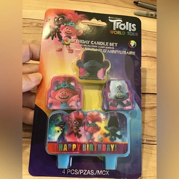 Trolls world tour birthday candle set-new
