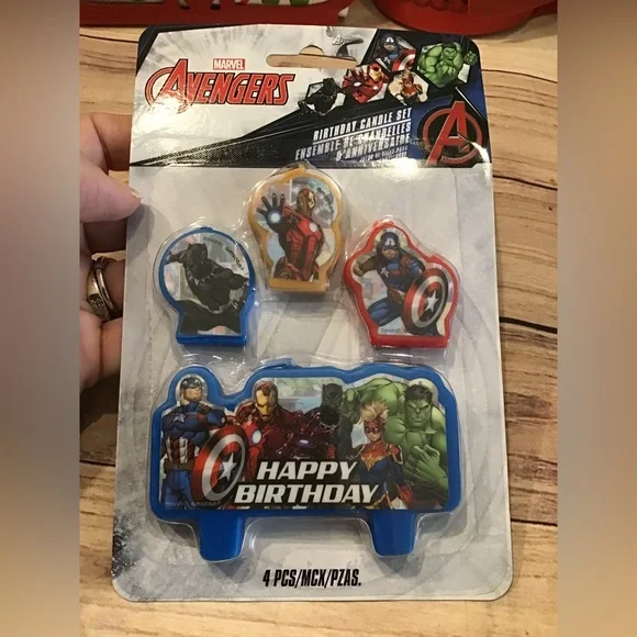 Marvel avengers birthday candle set 4 pcs -New