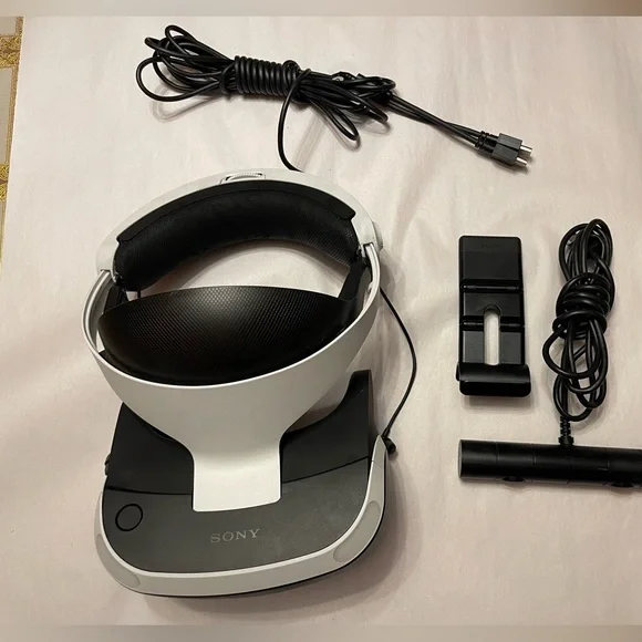 Playstaion VR by Sony VR Headset and Camera Set