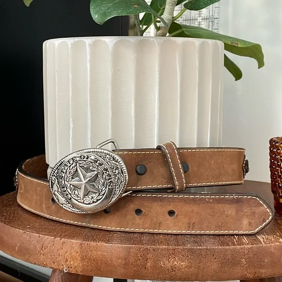 [ Boys Western Genuine Leather Nocona Belt with Silver Texas Belt Buckle ]