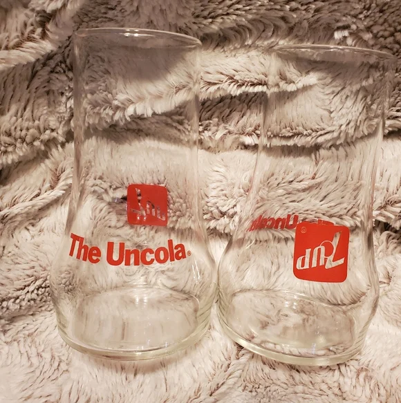 7UP Upside Down Glass The Uncola Coca Cola 70s Vintage 16oz 6”Tall Set Of 2
