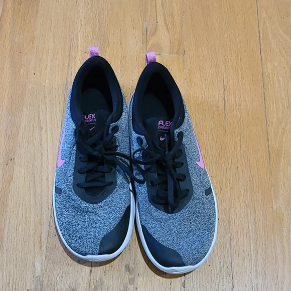 Nike Flex Running Sneakers 8