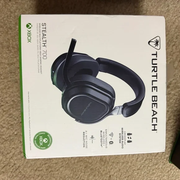 Turtle Beach - Stealth 700 Gen 3 Wireless Amplified Gaming Headset for Xbox