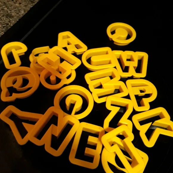 Bento box cutters / cookie cutters