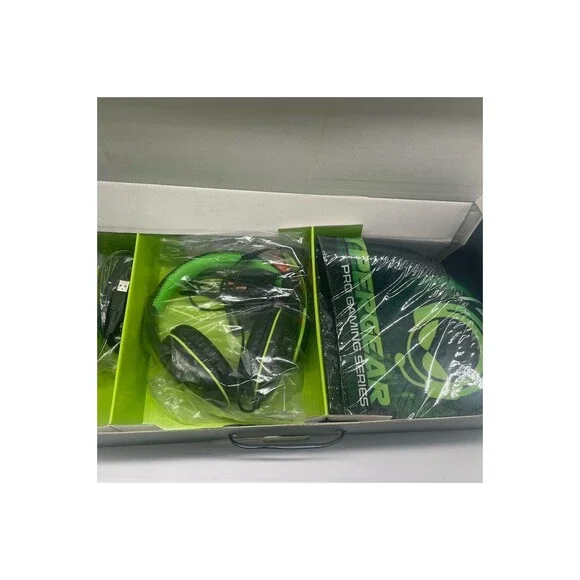 Hypergear 4 in1 Gaming Kit Series, Keyboard Mouse & pad Lighting Fast Headphones