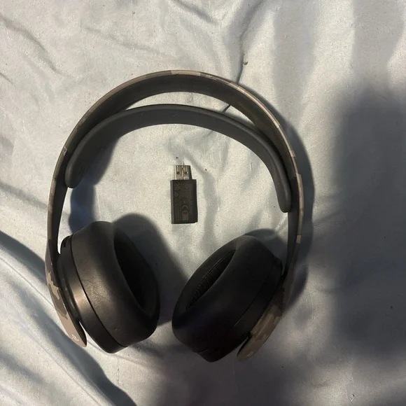Sony Black and Tan Gaming Headset