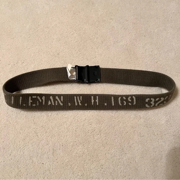 New Crewcuts belt size S/M