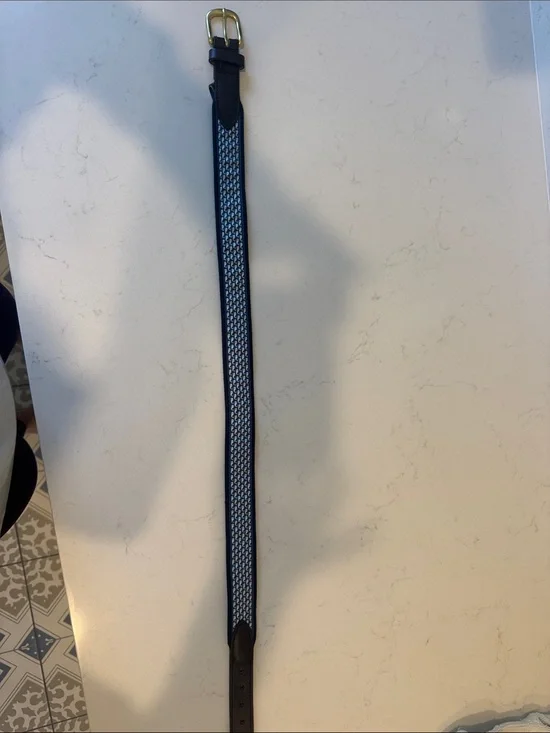 Vineyard Vines boys whale belt