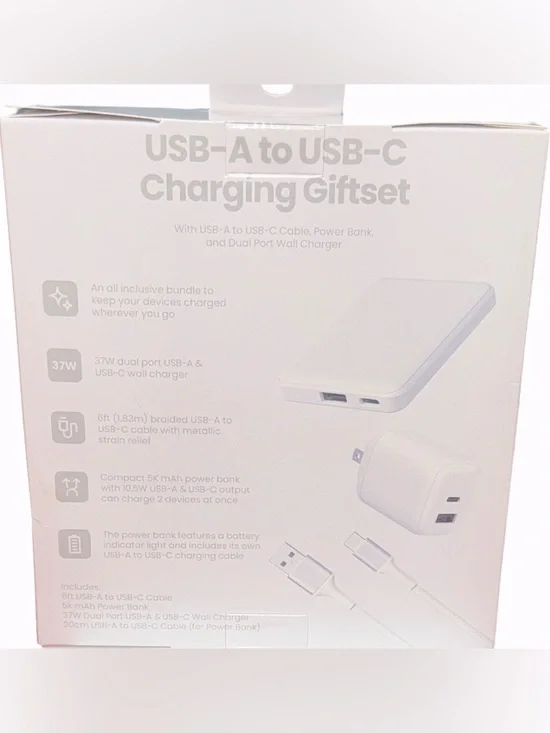 White Charging Giftset Power Bank Portable Charger Wall Charger USB-A to USB-C