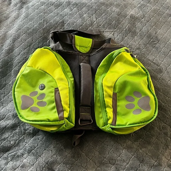 NWOT Green‎ Dog Backpack YOUR DOG WEAR IT 55lb+