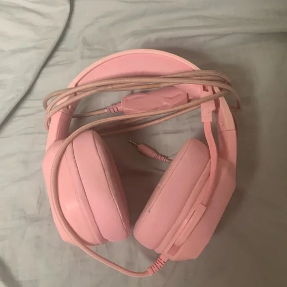 Gaming headset