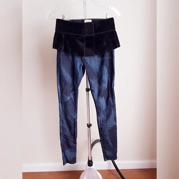 Black Flare Faux Fur Belt for Teenagers