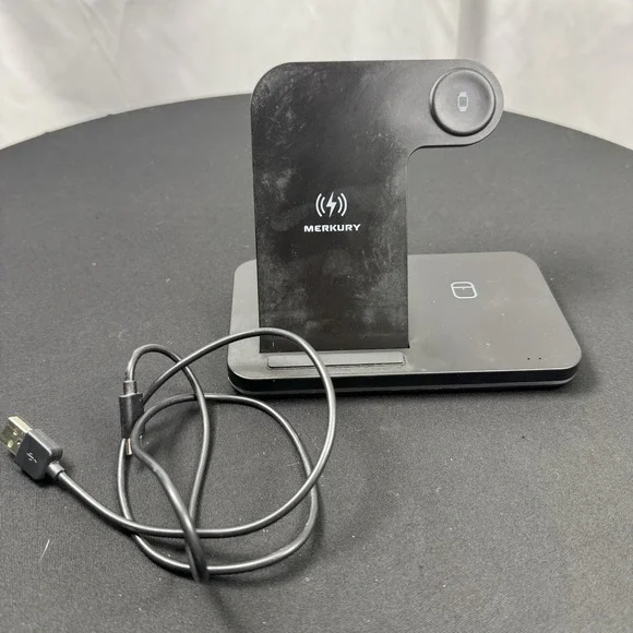 Merkury 3 in 1 wireless charger With USB Charging Cord