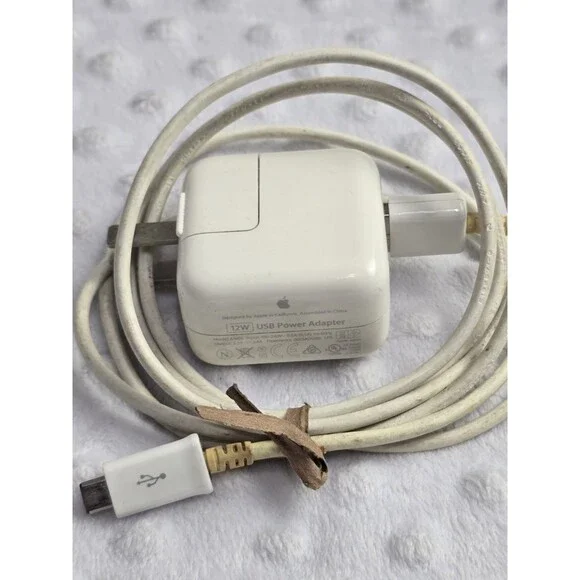 Original Apple 12W Wall Charger And 1M Lightning to USB Cable iPad's & iPhone