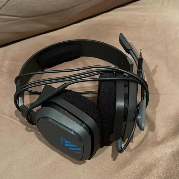Astro Gaming - A10 Wired Stereo Over the Ear Gaming Headset for PS4 and PS5