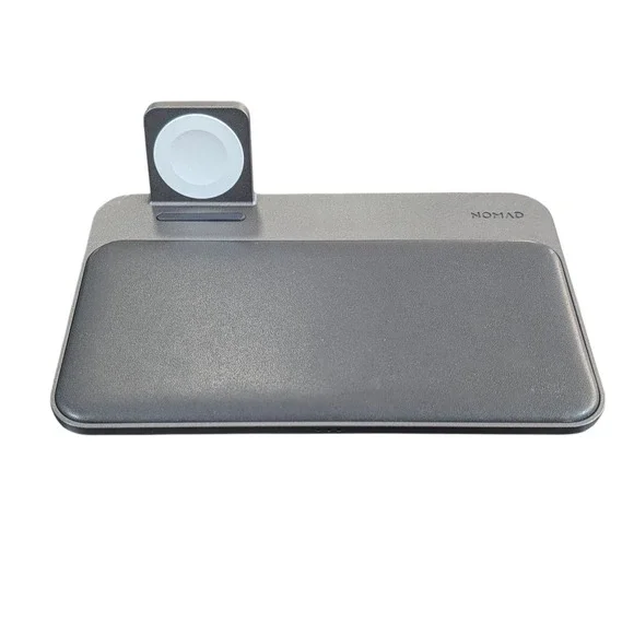 Cc9U Nomad Wireless Charging Pad 15W Total iPhones & Apple Watch - Black Used‎