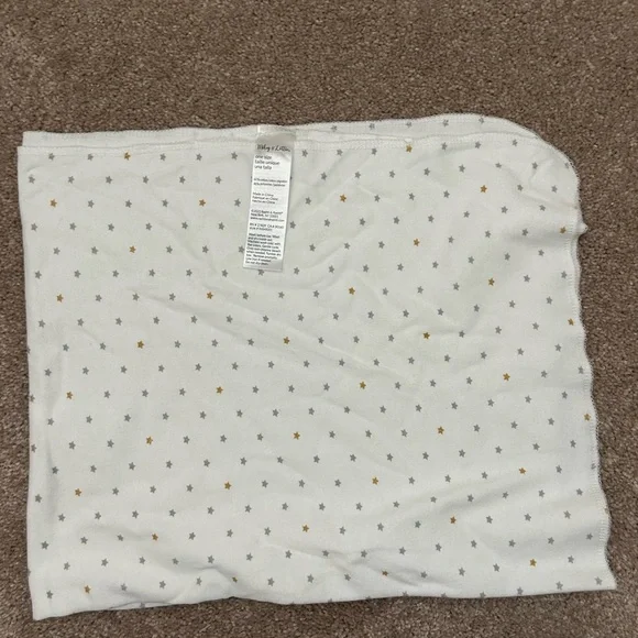 Baby's Only White Star Print Swaddle Blanket - Gold & Gray Stars