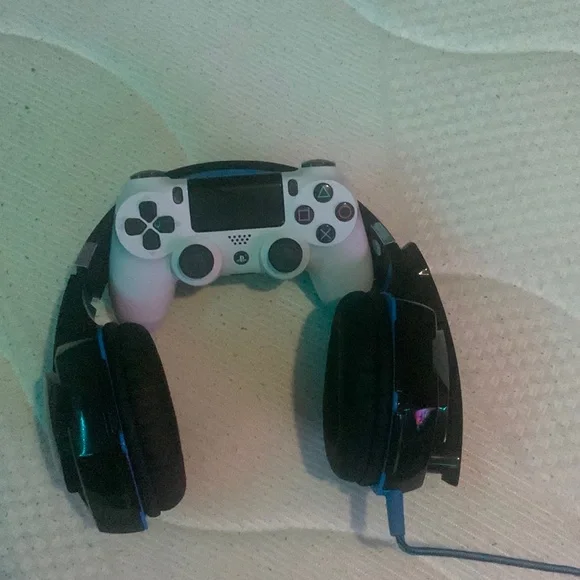 ps4 controller and mic