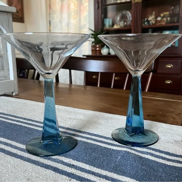 Bombay Sapphire Gin Collector Blue Twist Stem Martini Glass Star Trek Chic Y2K