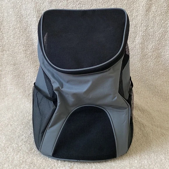 *NWOT* PETTOM Lightweight Breathable Pet Travel Backpack