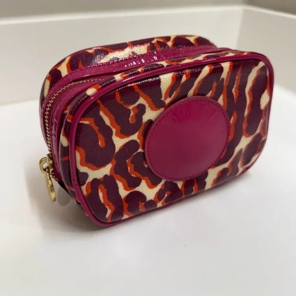 Tory Burch Animal Print Floral Cosmetic‎ Case Fuscia Orange Tory Logo Gold Zip