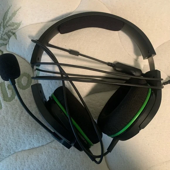 Xbox 1/ Ps4/ PC Hyper x CloudX Stinger headset