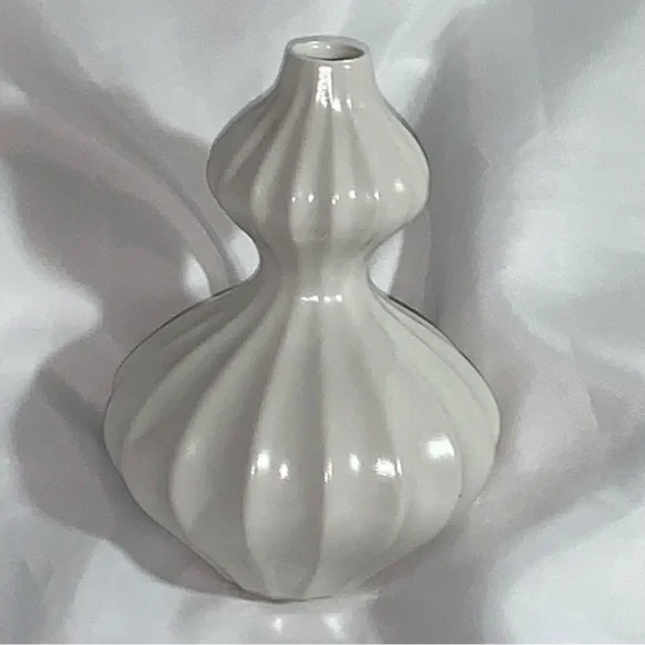 JONATHAN ADLER small Double Gourd VASE glazed white CERAMIC