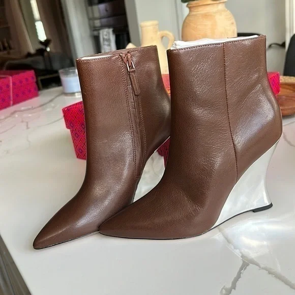 Tory Burch Sculpted Wedge Ankle 98mm