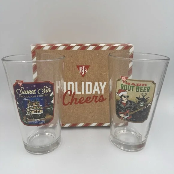 BJs Restaurant Brewhouse Sweet Sin Chocolate Porter & Hard‎ Root Beer Pint Glass