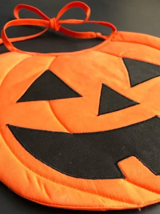 Handmade Pumpkin Jack-O’-Lantern Baby Bib Halloween Infant Bib