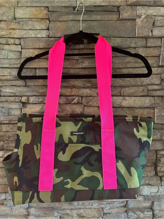 Wagwear Cordura Camo Neon Zipper Tote