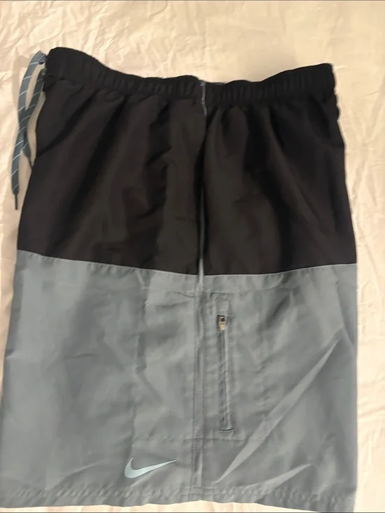 Nike Men’s Black and Light Blue Colorblock Swim Shorts