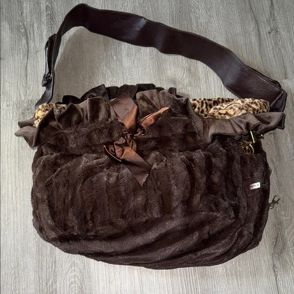Luxury Designer PETFLYS MINKY Louis Faux Fur Leopard Bag DOG PET CARRIER