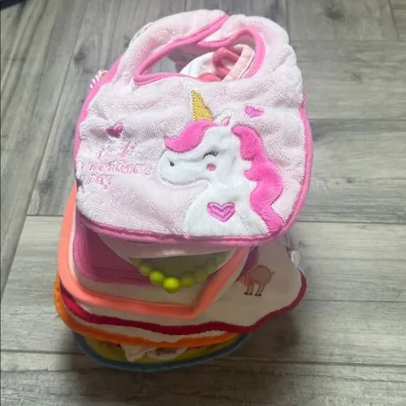 26 pre loved bibs