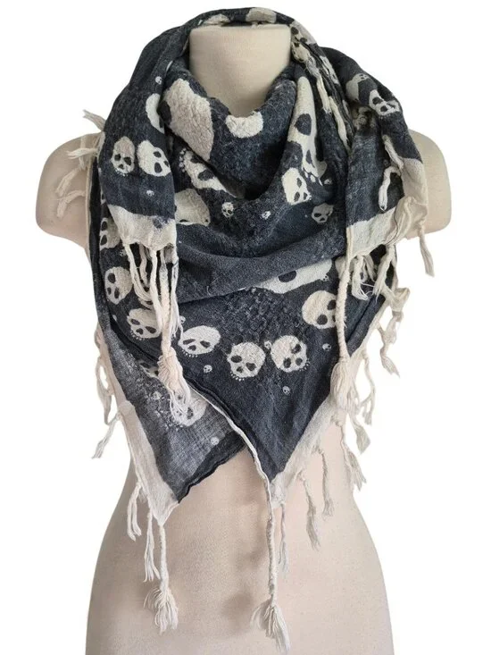 Zara RARE Skull Grunge Scarf Grey and White Textured Tassels