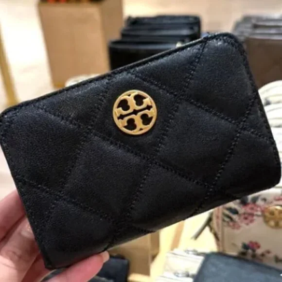 NWT! New! Tory Burch Willa Medium Wallet -Leather -Black