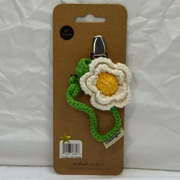 Hand Made Yarn Flower Pacifier Binki Clip - Cheengo, Baby Shower Gift, Nursery