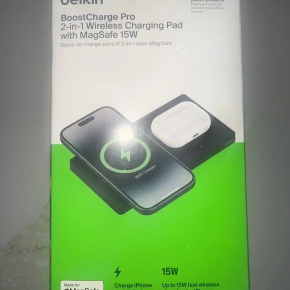 Belkin BoostCharge Pro 2-in-1 Wireless Charging Pad