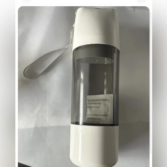 New in box travel water bottle for pets.
