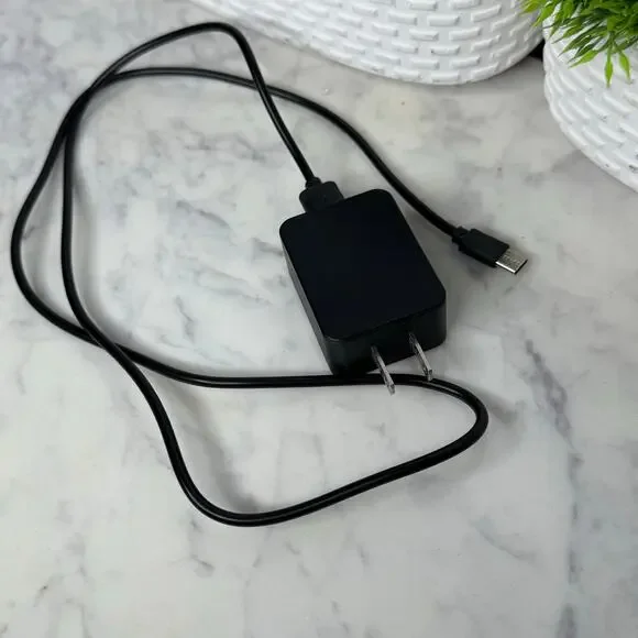 Onn Model ONA16W1037 USB to Micro-B And Additional USB To Micro-B Charger