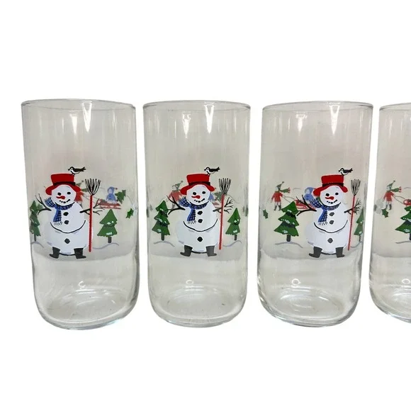 Pfaltzgraff Snow Village‎ Snowman Holiday Glasses Set 6 of 17oz Winter Sledding
