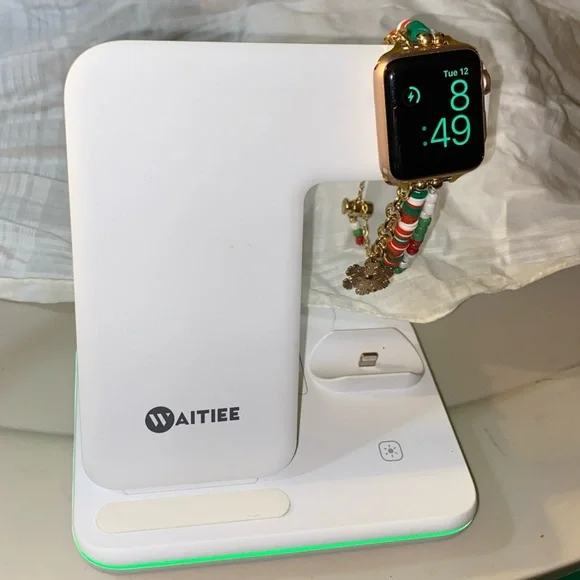 WAITIEE WIRELESS CHARGER 3 IN 1, 15W FAST CHARGING STATION APPLE WATCH - WHITE