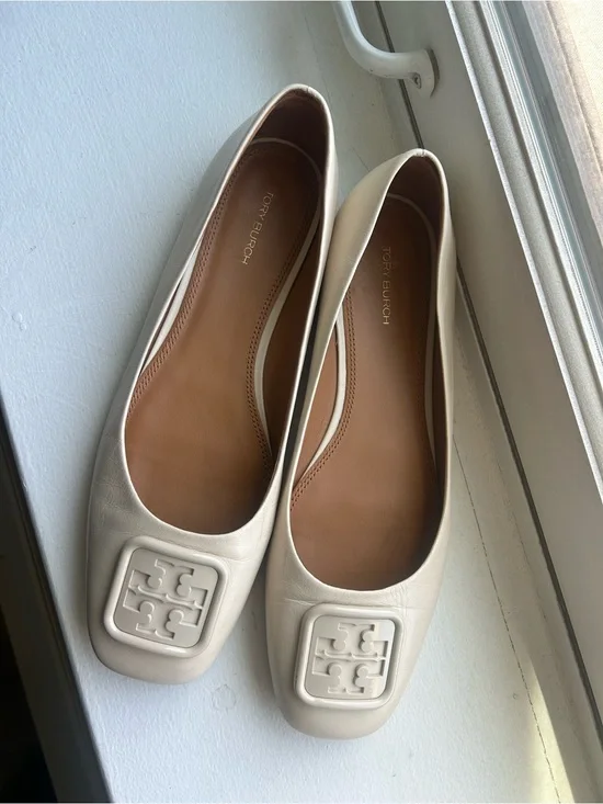 Tory Burch Cream Leather Logo Ballet Flats