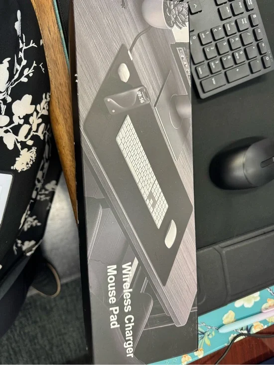 Wireless Charging Desk Pad with Mouse Mat - Black