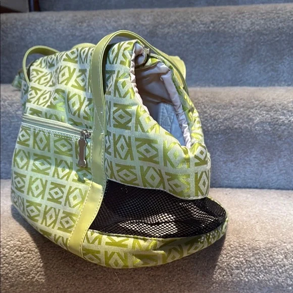 Stylish Lime Green Patterned Pet Carrier for small dog. BRAND NEW!