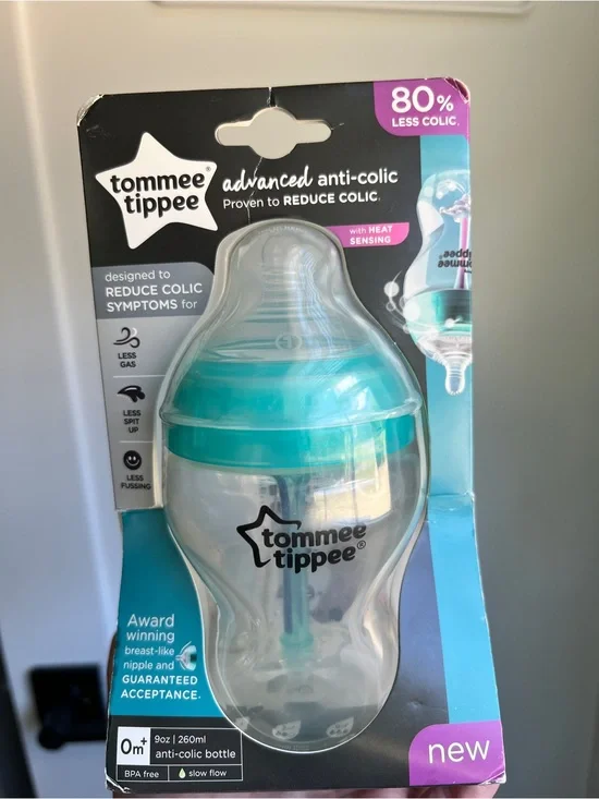 NEW Tommee Tippee Advanced Anti-Colic Baby Bottle 9oz Heat Sensing 🍼✨