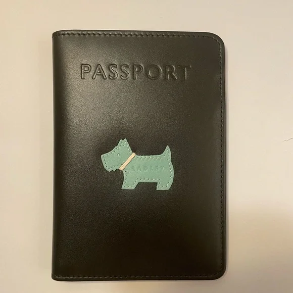 NEW Radley London Leather Passport Dog lovers