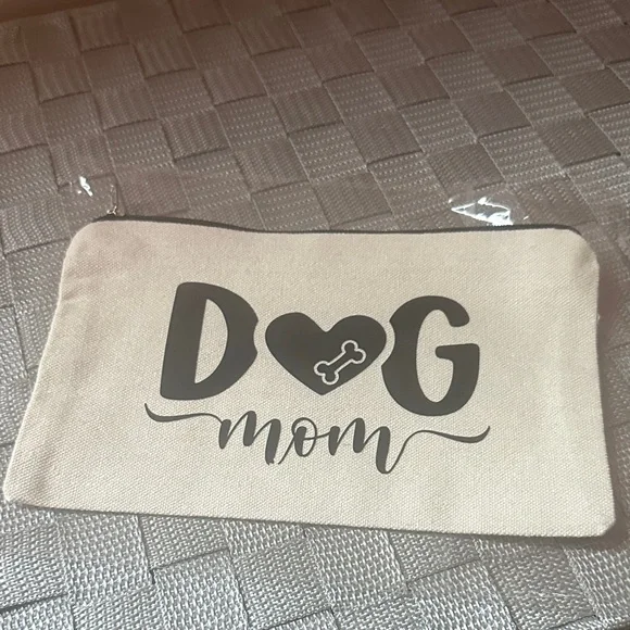 D🖤gMom Canvas Zipper Pouch 🐾🐾
