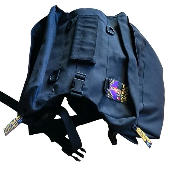 Outward Hound Dog Saddle Backpack Adjustable Black Medium Clip On Removable