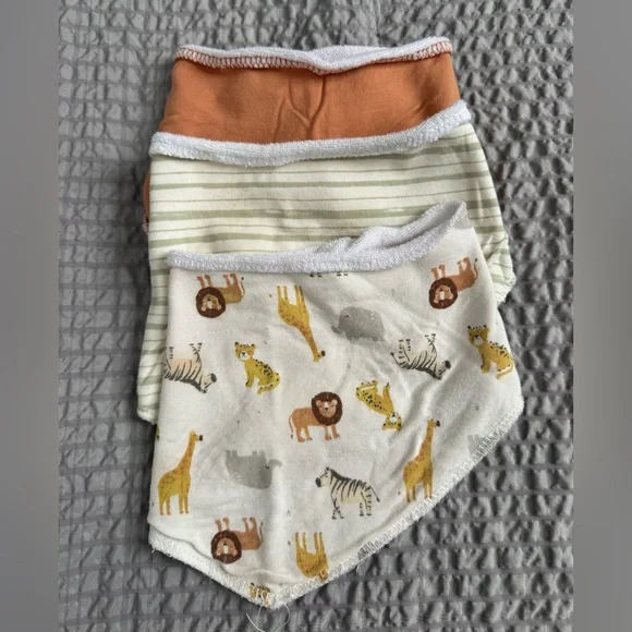 ⚠️3 Baby Bandana Bibs⚠️